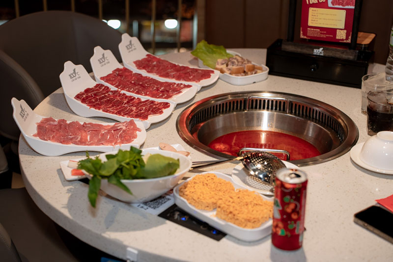 Lẩu bò tươi 100°C – Trải nghiệm ẩm thực Trung Hoa đậm đà